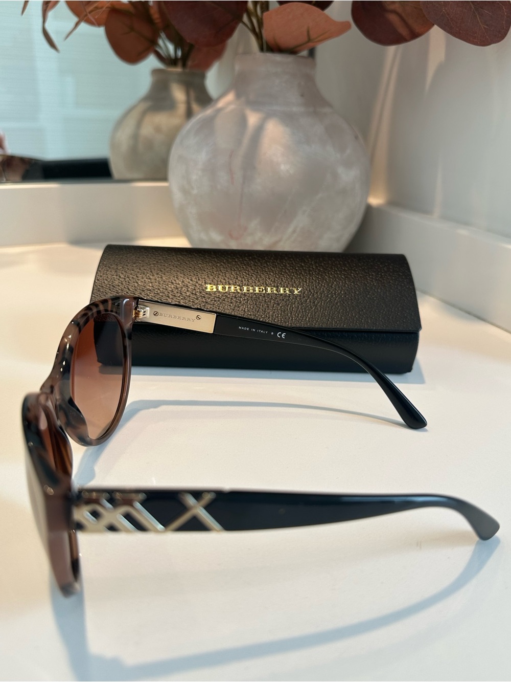 Burberry Brown Gradient Cat-Eye Women's Sunglasses - Picture 2 of 5